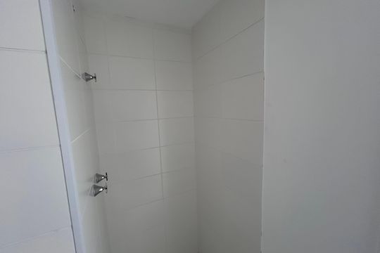 Banheiro Social de apartamento para alugar com 2 quartos, 35m² em Vila Rosalia, Guarulhos