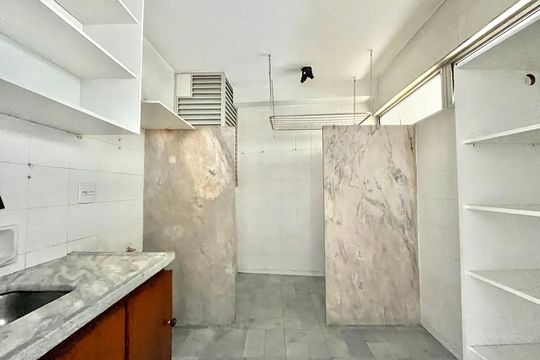 Cozinha de apartamento para alugar com 1 quarto, 30m² em Jardim Oriental, São Paulo