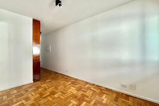 Sala de apartamento para alugar com 1 quarto, 30m² em Jardim Oriental, São Paulo