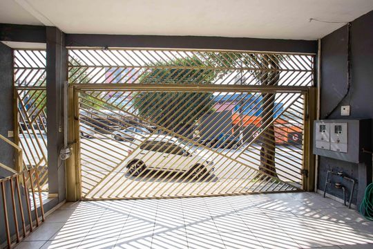 Garagem de casa para alugar com 1 quarto, 45m² em Piraporinha, Diadema
