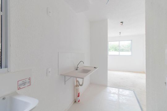 Cozinha de apartamento à venda com 2 quartos, 42m² em Ipanema, Porto Alegre
