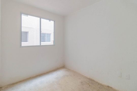 Quarto 1 de apartamento à venda com 2 quartos, 42m² em Ipanema, Porto Alegre