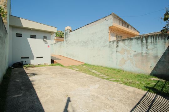 Garagem de casa para alugar com 2 quartos, 100m² em Vila Nova Savoia, São Paulo