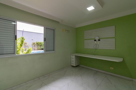 Suíte de casa à venda com 3 quartos, 299m² em Jardim Santa Mena, Guarulhos