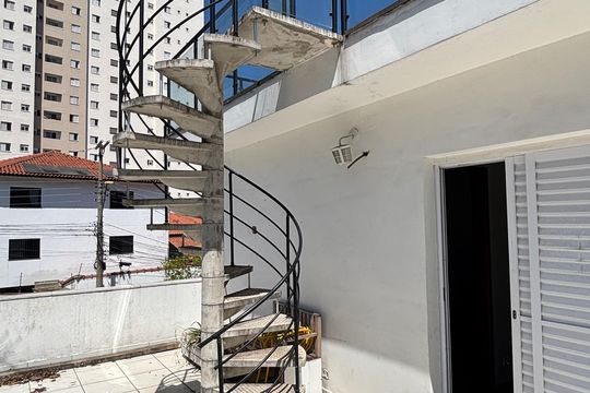 Varanda de casa à venda com 4 quartos, 300m² em Vila Guiomar, Santo André