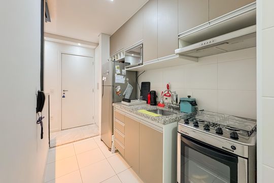 Cozinha de apartamento à venda com 2 quartos, 55m² em Liberdade, São Paulo