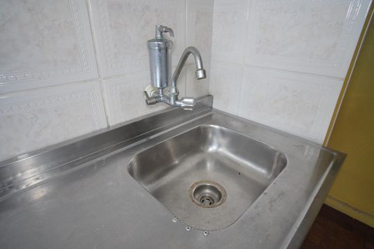 Cozinha de apartamento à venda com 2 quartos, 55m² em Navegantes, Porto Alegre