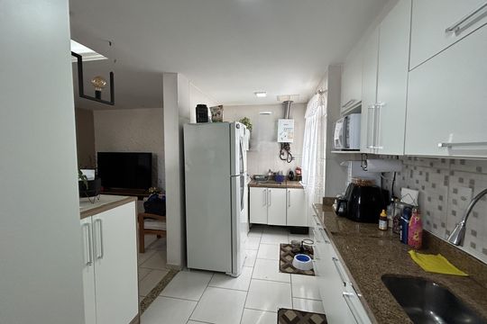 Cozinha de apartamento à venda com 2 quartos, 67m² em Encantado, Rio de Janeiro