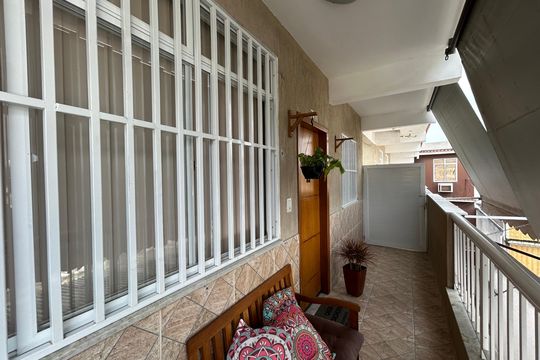 Entrada de apartamento à venda com 2 quartos, 67m² em Encantado, Rio de Janeiro