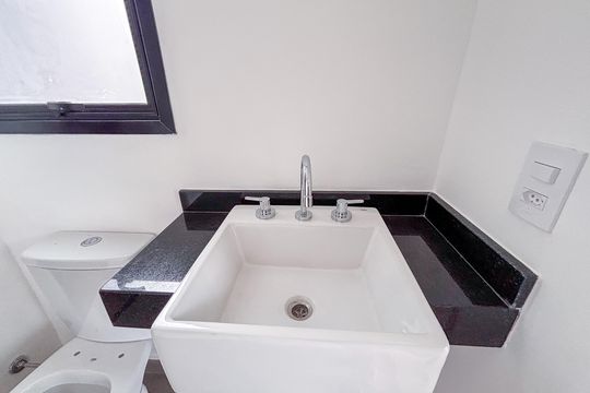 Banheiro da Suíte de apartamento à venda com 2 quartos, 82m² em Cerqueira César, São Paulo