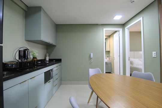 Cozinha de apartamento à venda com 1 quarto, 53m² em Indianópolis, São Paulo