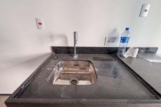 Cozinha de kitnet/studio à venda com 1 quarto, 57m² em Jardim Paulista, São Paulo