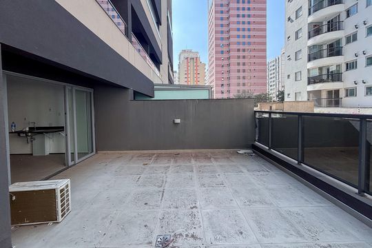 Varanda de kitnet/studio à venda com 1 quarto, 57m² em Jardim Paulista, São Paulo