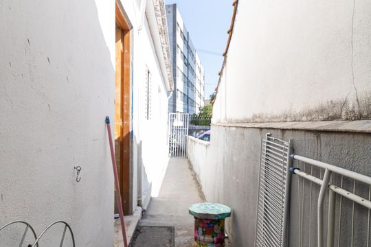 Área de Serviço de casa para alugar com 1 quarto, 138m² em Vila Gustavo, São Paulo