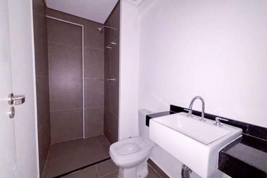 Banheiro Social de apartamento à venda com 1 quarto, 20m² em Cerqueira César, São Paulo