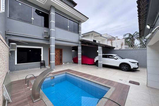 Área externa de casa de condomínio para alugar com 5 quartos, 400m² em Recreio dos Bandeirantes, Rio de Janeiro