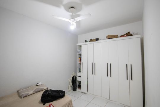 Quarto 4 de casa à venda com 4 quartos, 100m² em Vila Nova Galvão, São Paulo