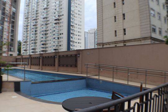 Área comum - Piscina de apartamento para alugar com 3 quartos, 110m² em Alphaville Empresarial, Barueri