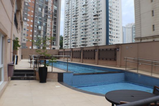 Área comum - Piscina de apartamento para alugar com 3 quartos, 110m² em Alphaville Empresarial, Barueri