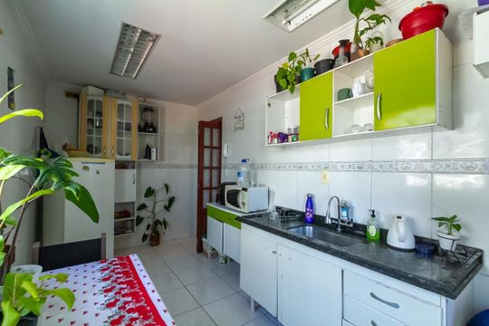 Cozinha de apartamento à venda com 2 quartos, 77m² em Vila Helena, São Bernardo do Campo