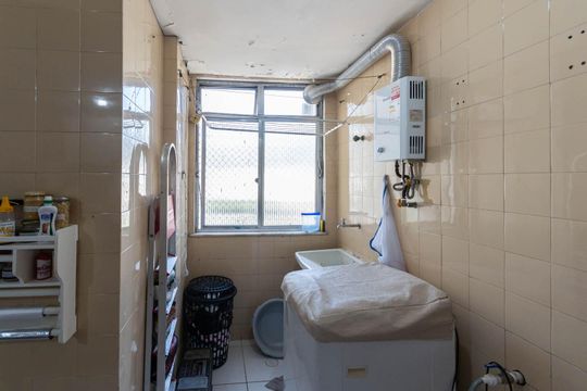 Área de Serviço de apartamento à venda com 2 quartos, 70m² em Grajaú, Rio de Janeiro