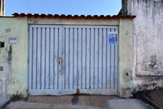 Fachada de casa para alugar com 3 quartos, 110m² em Jardim Maria Casagrande Lopes (dona Amalia), Ribeirão Preto