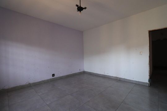 Sala de casa para alugar com 3 quartos, 110m² em Jardim Maria Casagrande Lopes (dona Amalia), Ribeirão Preto