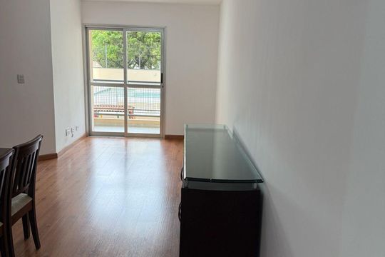 Sala de apartamento à venda com 2 quartos, 67m² em Vila Gomes, São Paulo