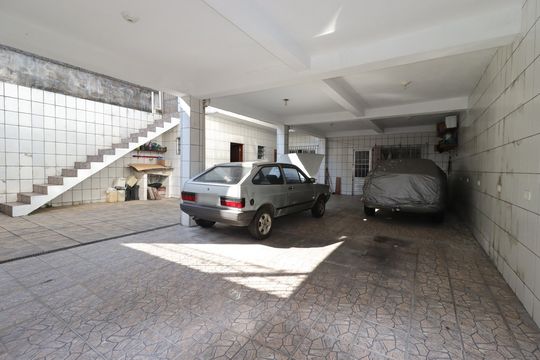 Garagem de casa à venda com 2 quartos, 220m² em Barcelona, São Caetano do Sul
