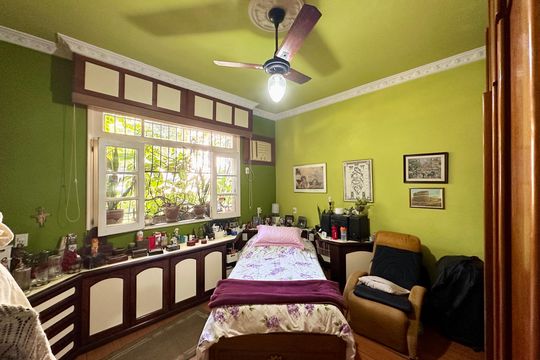 Suíte de apartamento à venda com 2 quartos, 81m² em Laranjeiras, Rio de Janeiro