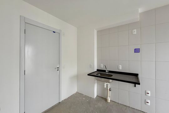 Cozinha de apartamento à venda com 1 quarto, 27m² em Campo Belo, São Paulo