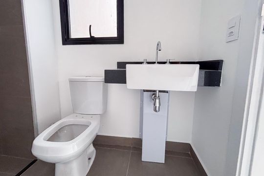 Banheiro da Suíte de apartamento à venda com 2 quartos, 62m² em Cerqueira César, São Paulo