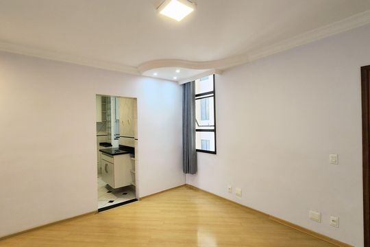 Apartamento para alugar com 2 quartos, 70m² em Jardim Samambaia, Jundiaí
