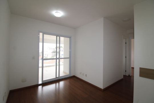 Sala de apartamento à venda com 2 quartos, 65m² em Vila Ester (zona Norte), São Paulo