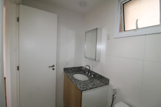 Banheiro 2 de apartamento à venda com 2 quartos, 65m² em Vila Ester (zona Norte), São Paulo