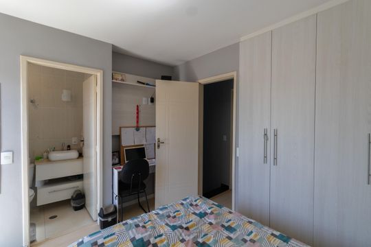 Suíte 2 de casa de condomínio à venda com 2 quartos, 93m² em Vila Ré, São Paulo