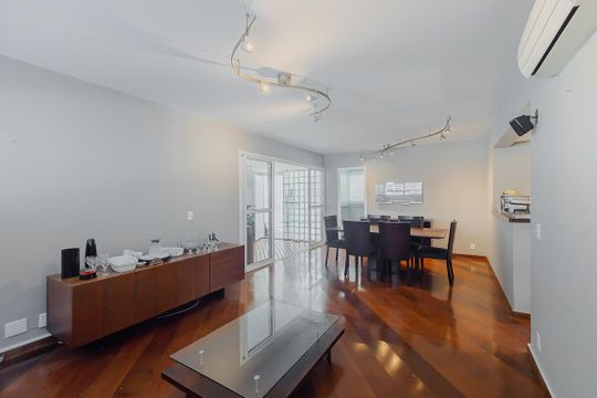 Sala de apartamento à venda com 2 quartos, 91m² em Sumaré, São Paulo