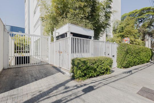 Fachada de apartamento à venda com 2 quartos, 91m² em Sumaré, São Paulo