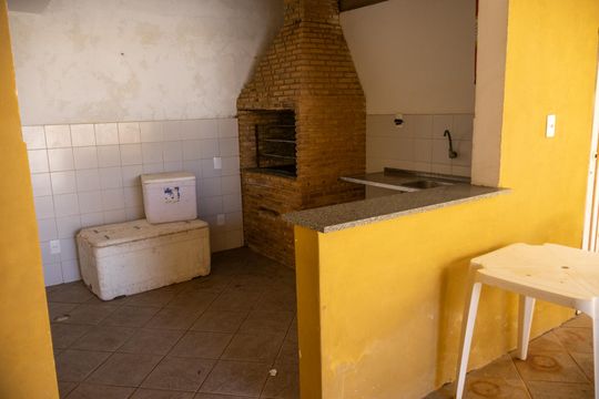 Área comum - Churrasqueira de casa de condomínio para alugar com 3 quartos, 150m² em Pituaçu, Salvador