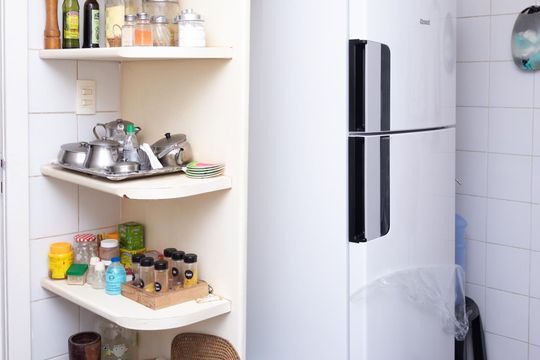Cozinha de casa de condomínio para alugar com 3 quartos, 150m² em Pituaçu, Salvador