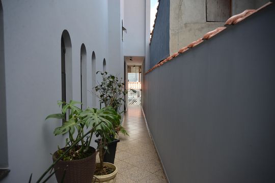 Quintal de casa à venda com 4 quartos, 390m² em Vila Francisco Matarazzo, Santo André