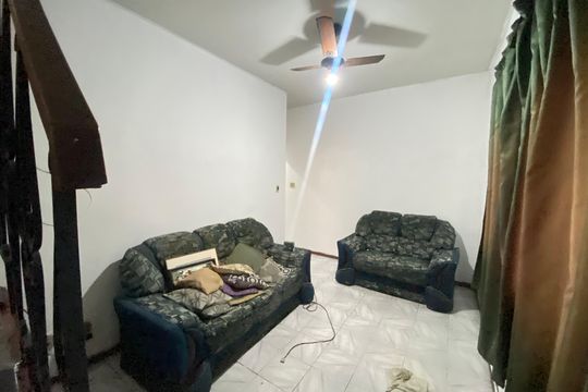 Sala de casa à venda com 2 quartos, 85m² em Todos Os Santos, Rio de Janeiro