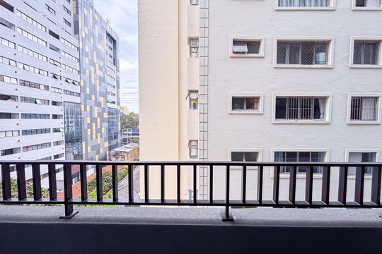 Varanda de apartamento à venda com 1 quarto, 29m² em Cerqueira César, São Paulo