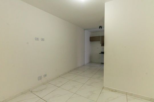 Sala de apartamento para alugar com 1 quarto, 30m² em Vila Esperança, São Paulo