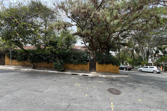 Fachada de casa à venda com 3 quartos, 147m² em Jardim Franca, São Paulo