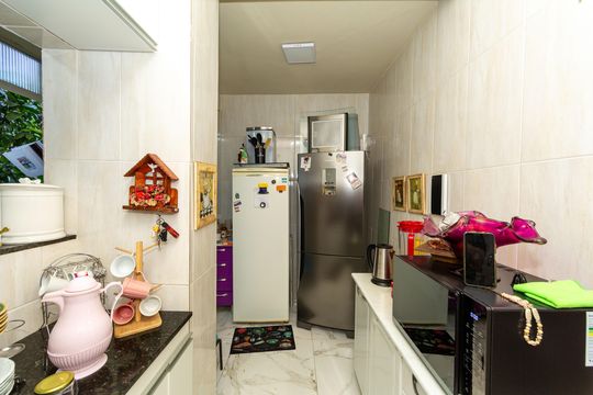 Cozinha de apartamento à venda com 3 quartos, 117m² em Santa Efigênia, Belo Horizonte