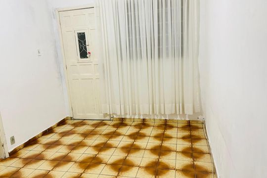 Sala de casa à venda com 2 quartos, 120m² em Jardim Nelly, São Paulo