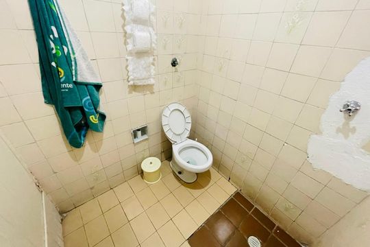 Banheiro de casa à venda com 2 quartos, 120m² em Jardim Nelly, São Paulo