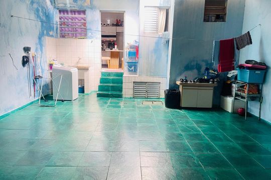 Quintal de casa à venda com 2 quartos, 120m² em Jardim Nelly, São Paulo