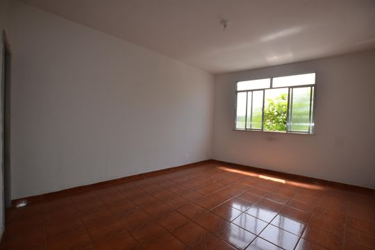 Sala de apartamento para alugar com 2 quartos, 60m² em Cascadura, Rio de Janeiro